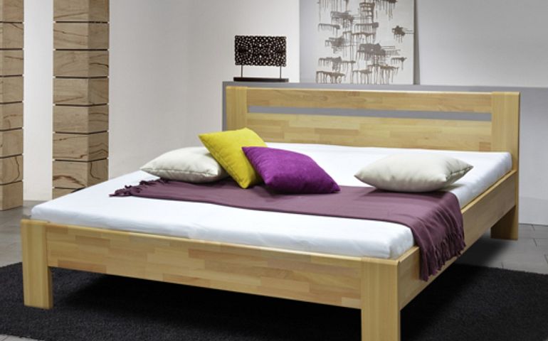MATĚJ LUX postel 160, dřevo buk